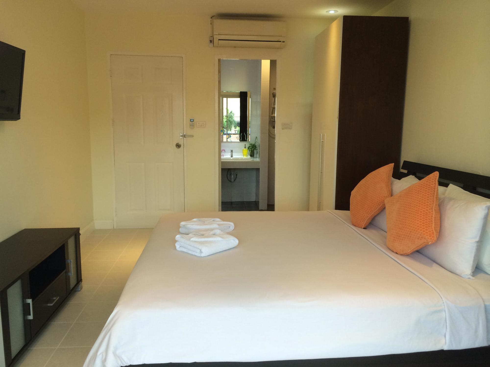 Appartamento Glitter House Phuket Esterno foto