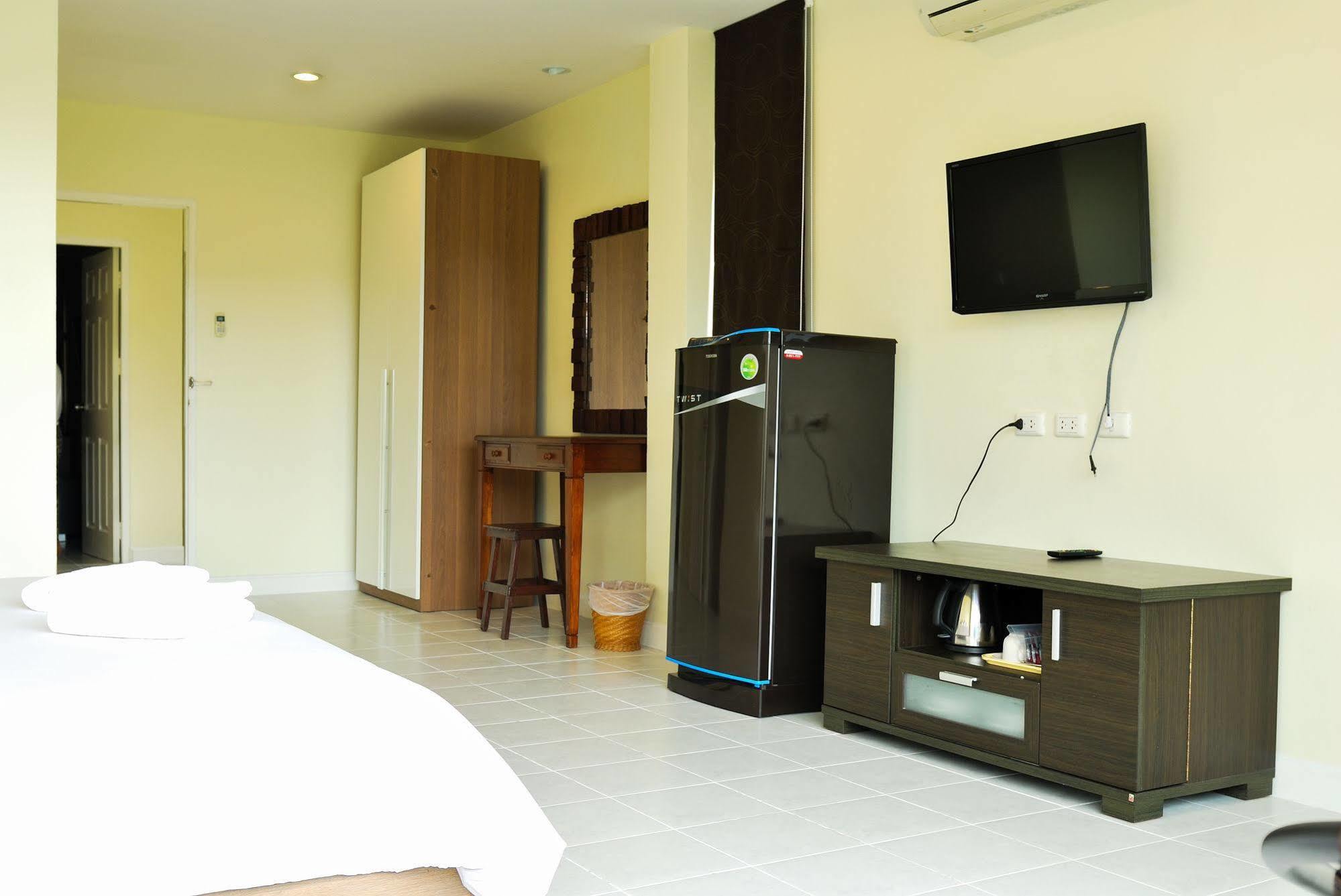 Appartamento Glitter House Phuket Esterno foto
