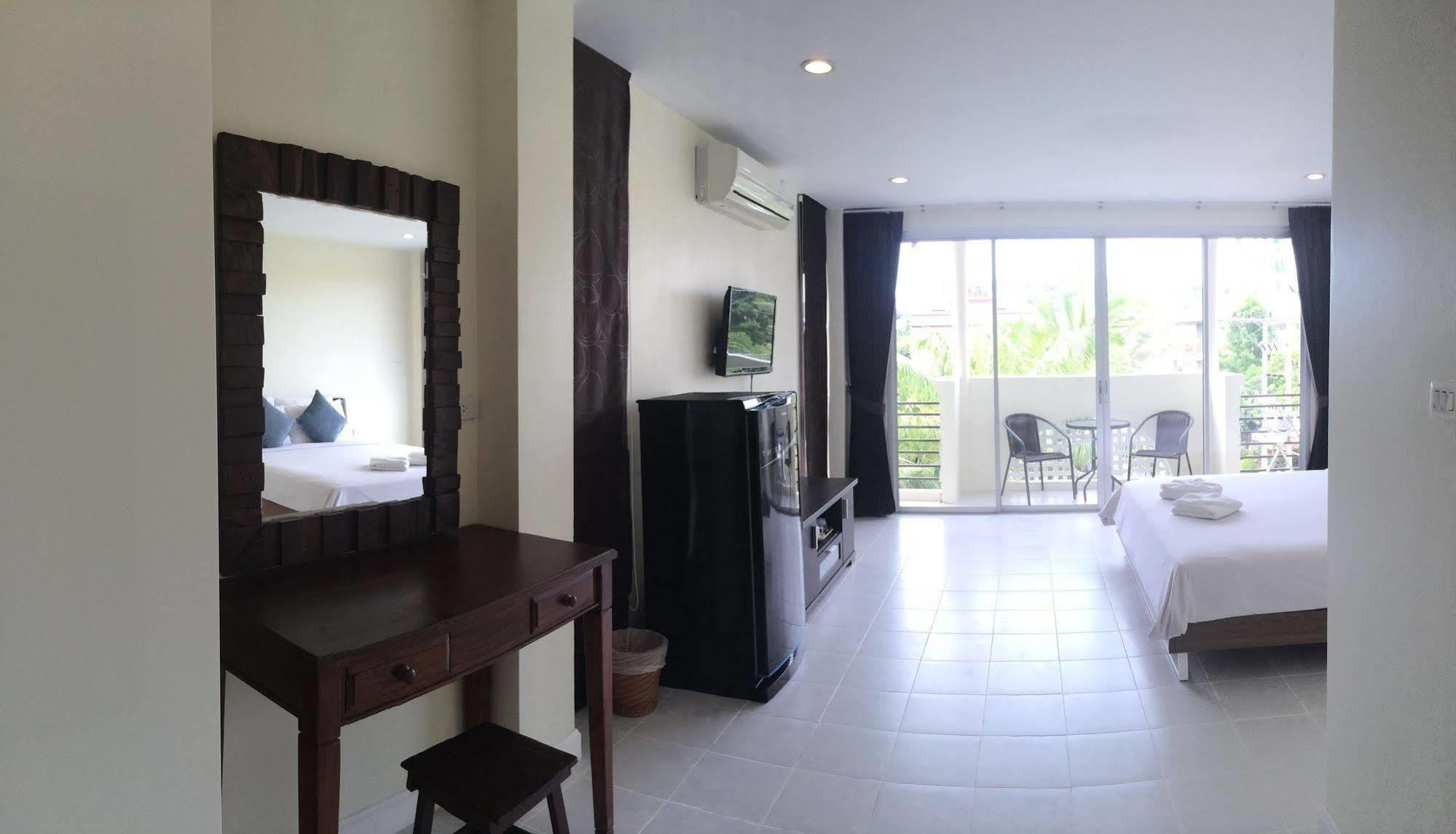 Appartamento Glitter House Phuket Esterno foto